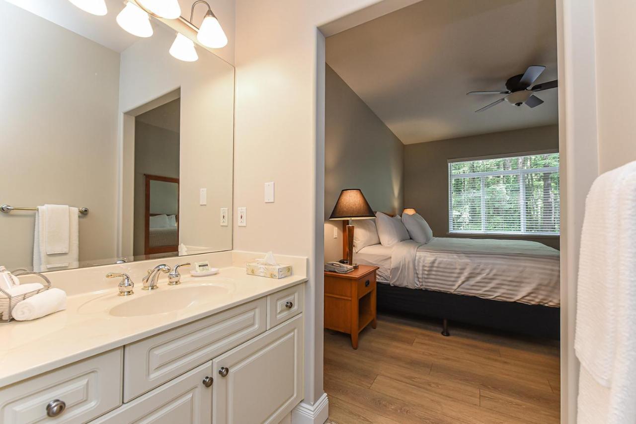 Crown Isle & Golf Community 4*