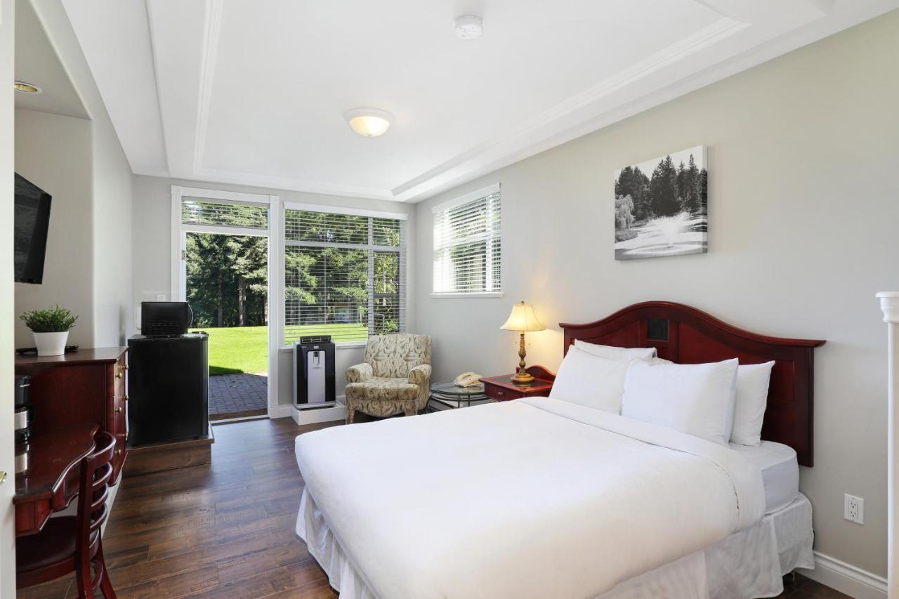 Crown Isle & Golf Community 4*