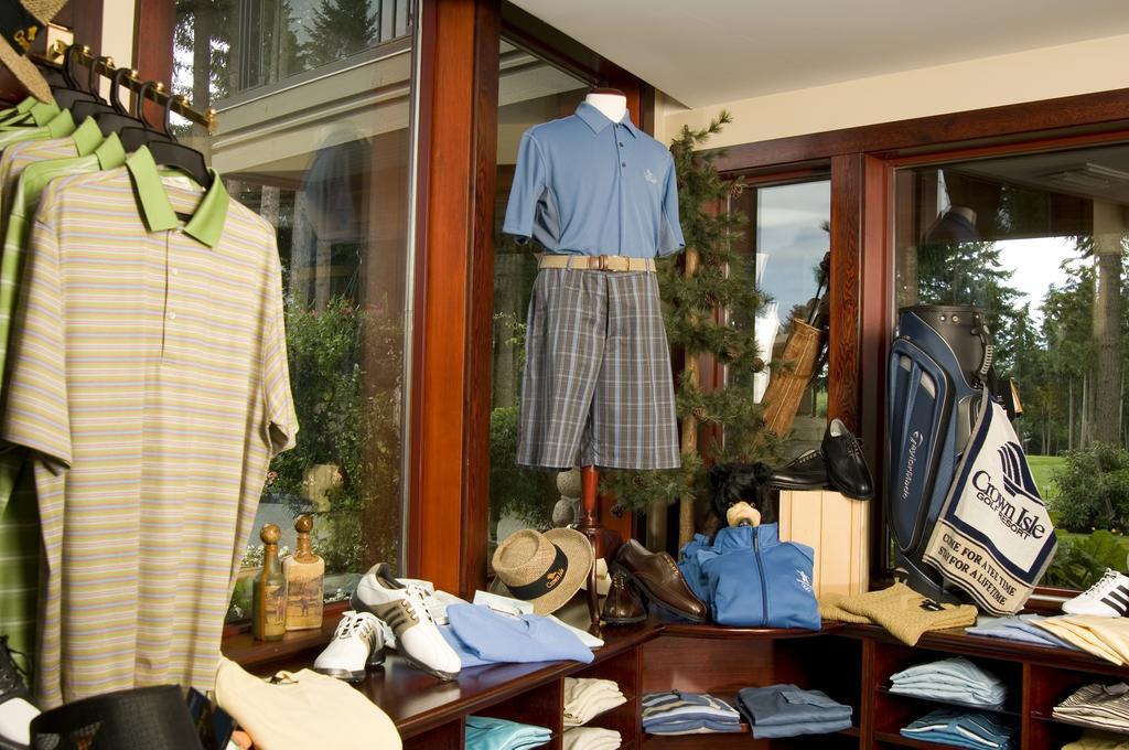 Crown Isle & Golf Community