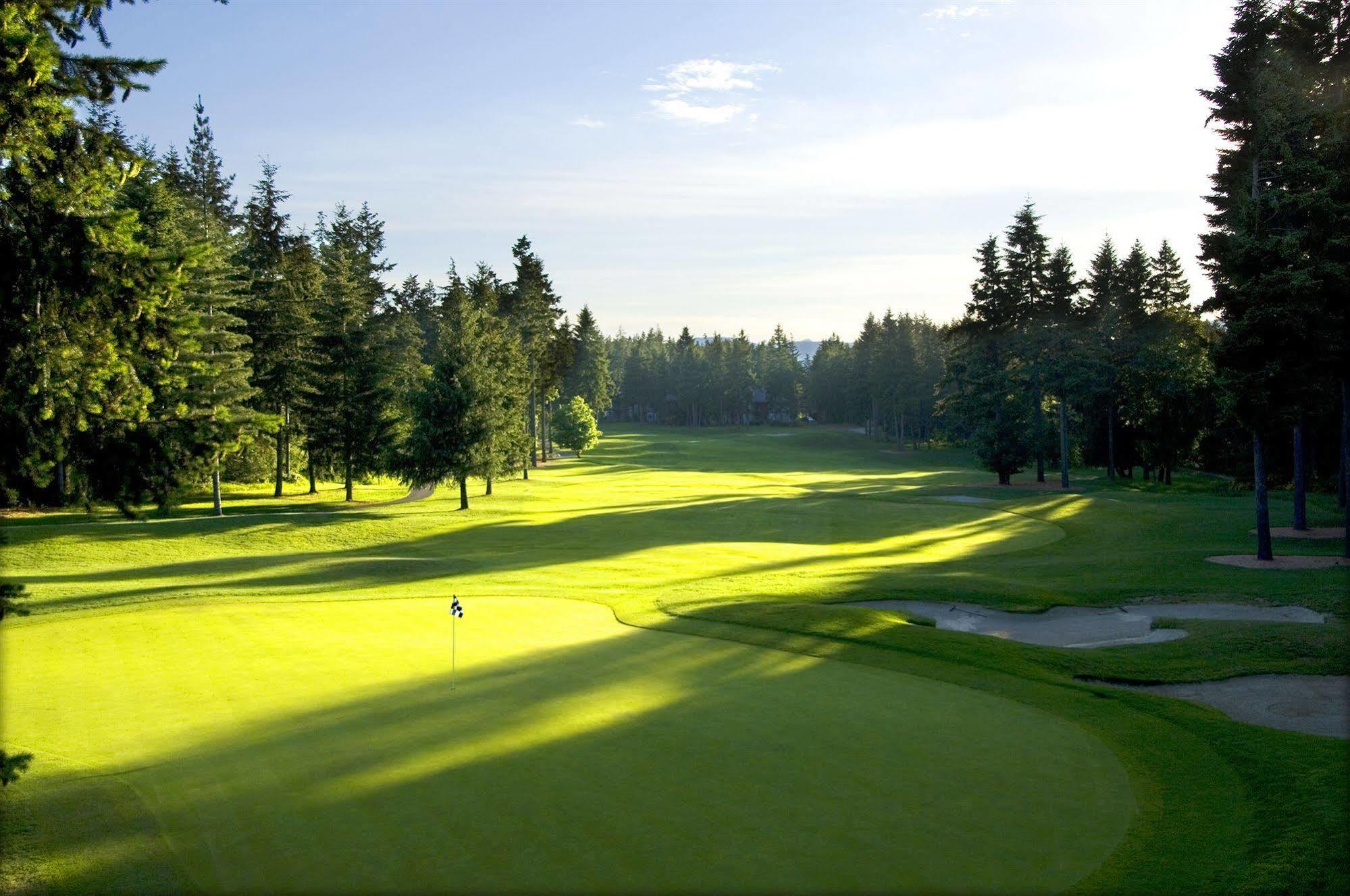 Crown Isle & Golf Community 4* Courtenay
